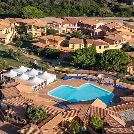 Residence Baia Dei Mirti Vignola Mare Exteriör bild