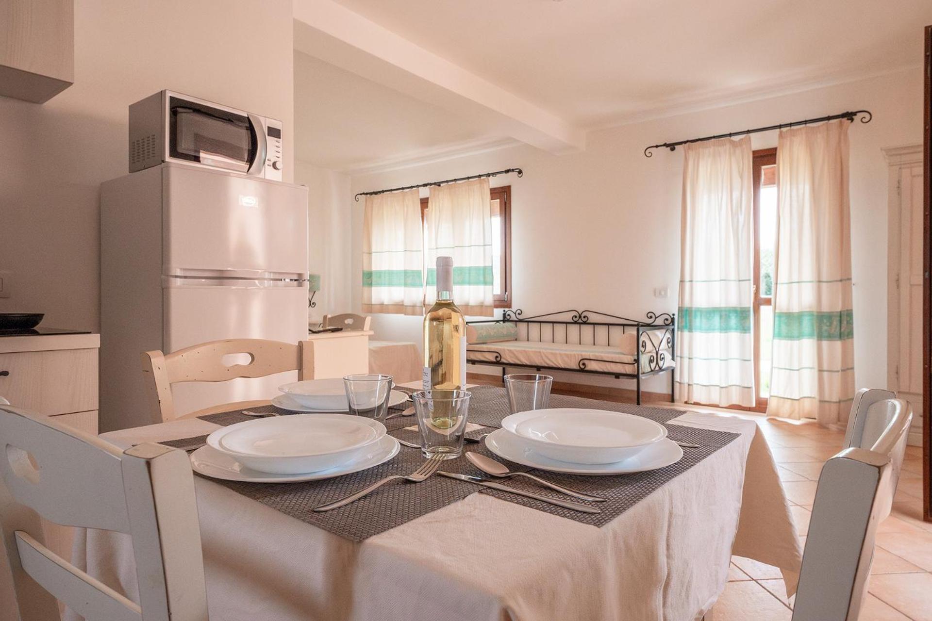 Residence Baia Dei Mirti Vignola Mare Exteriör bild