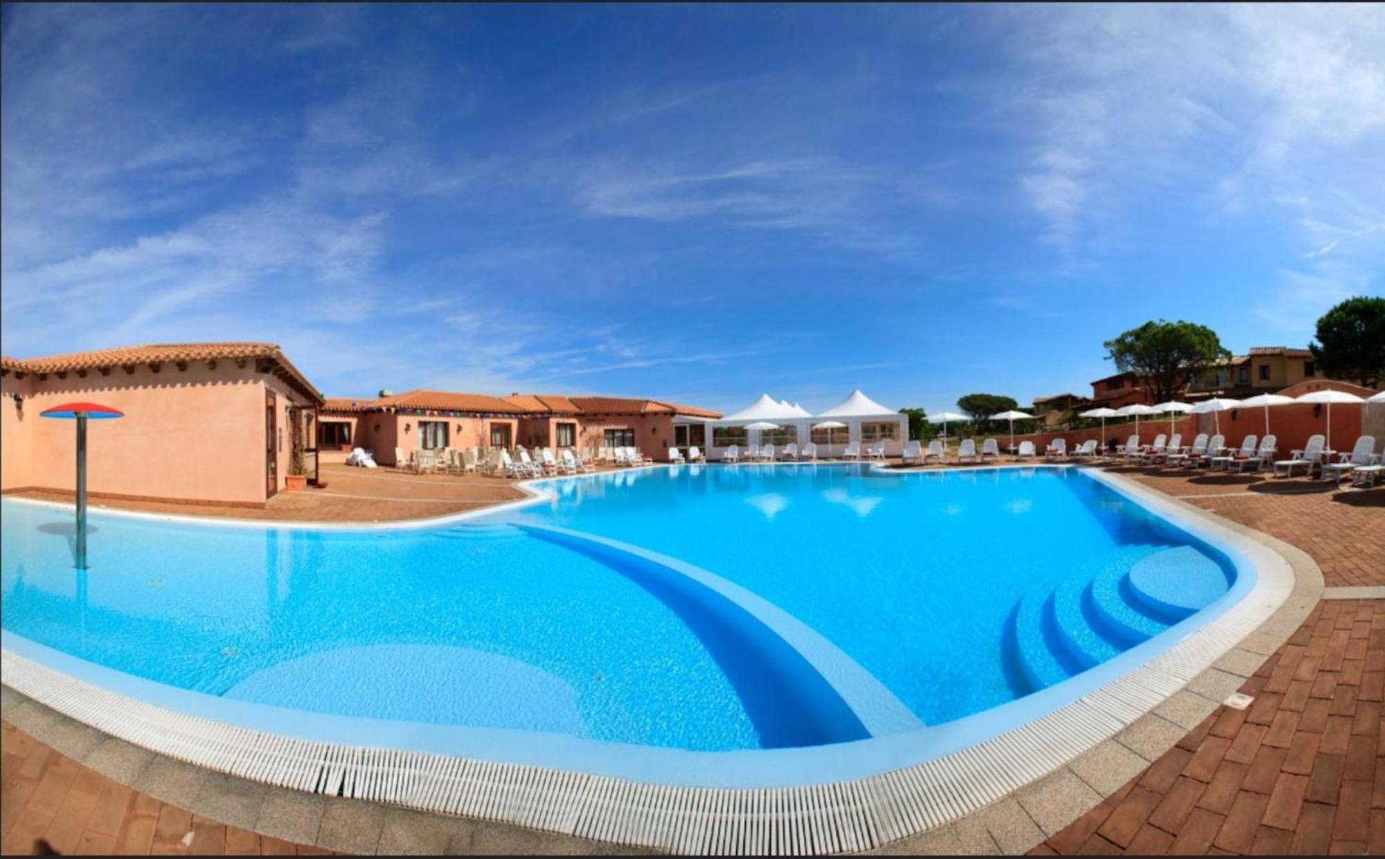 Residence Baia Dei Mirti Vignola Mare Exteriör bild