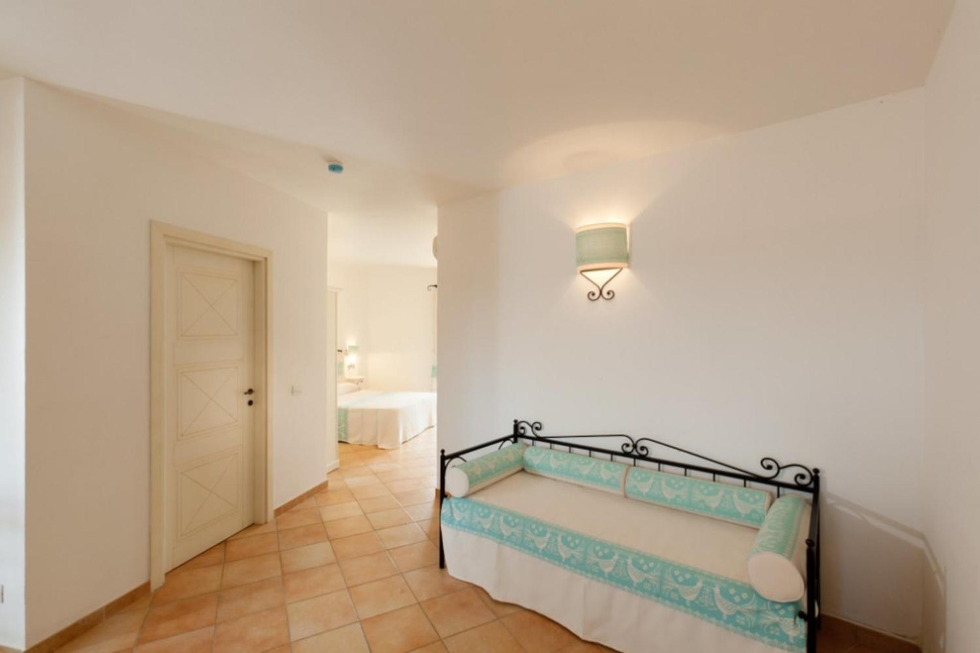 Residence Baia Dei Mirti Vignola Mare Exteriör bild