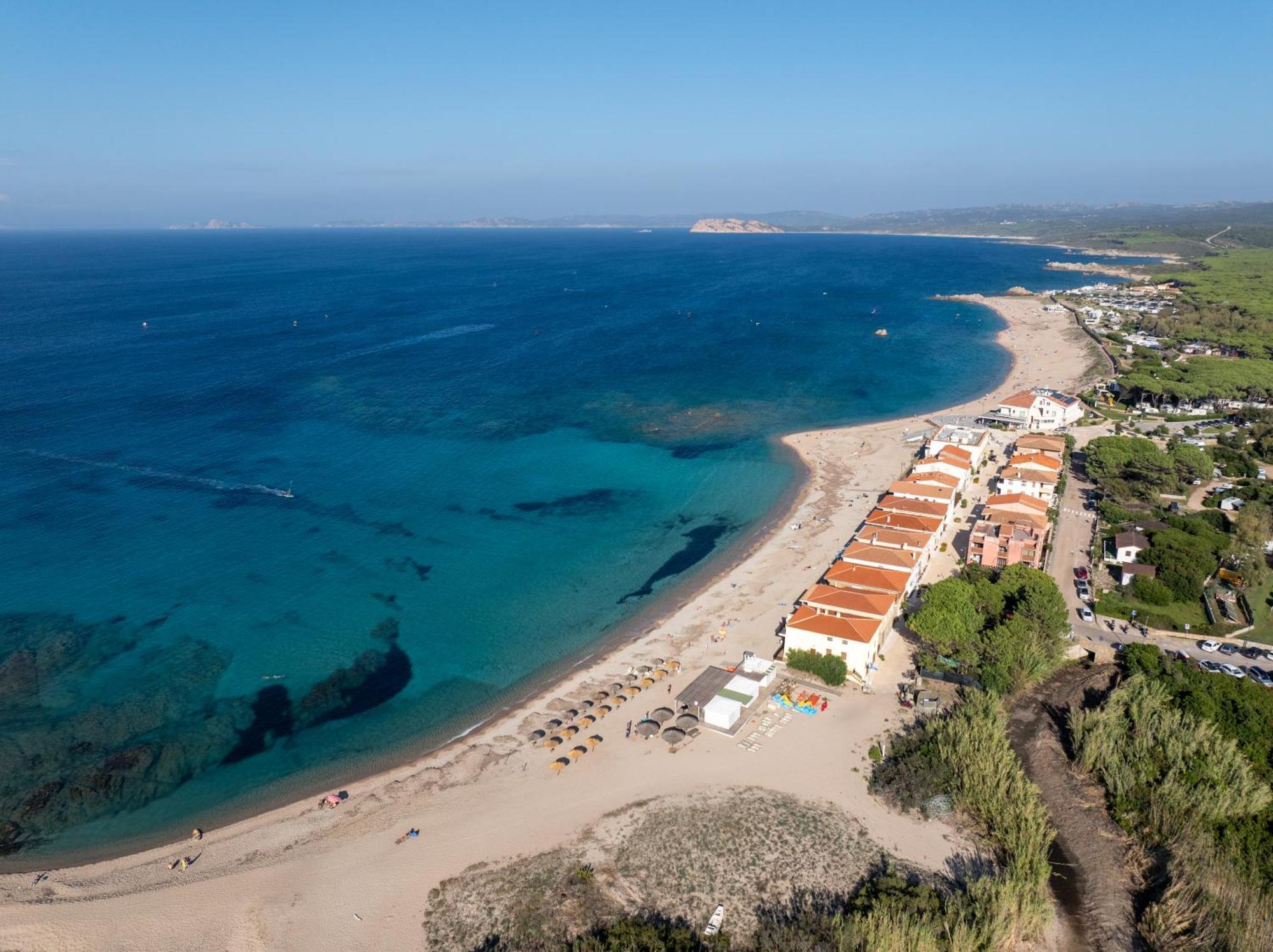 Residence Baia Dei Mirti Vignola Mare Exteriör bild